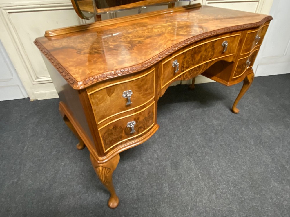 Burr Walnut Dressing Table View XIII