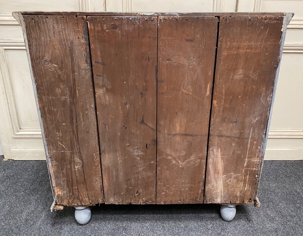 Lovely 18th C Chest of Drawers View XI