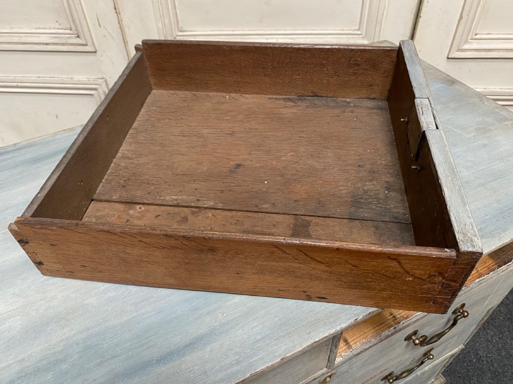 Lovely 18th C Chest of Drawers View XII