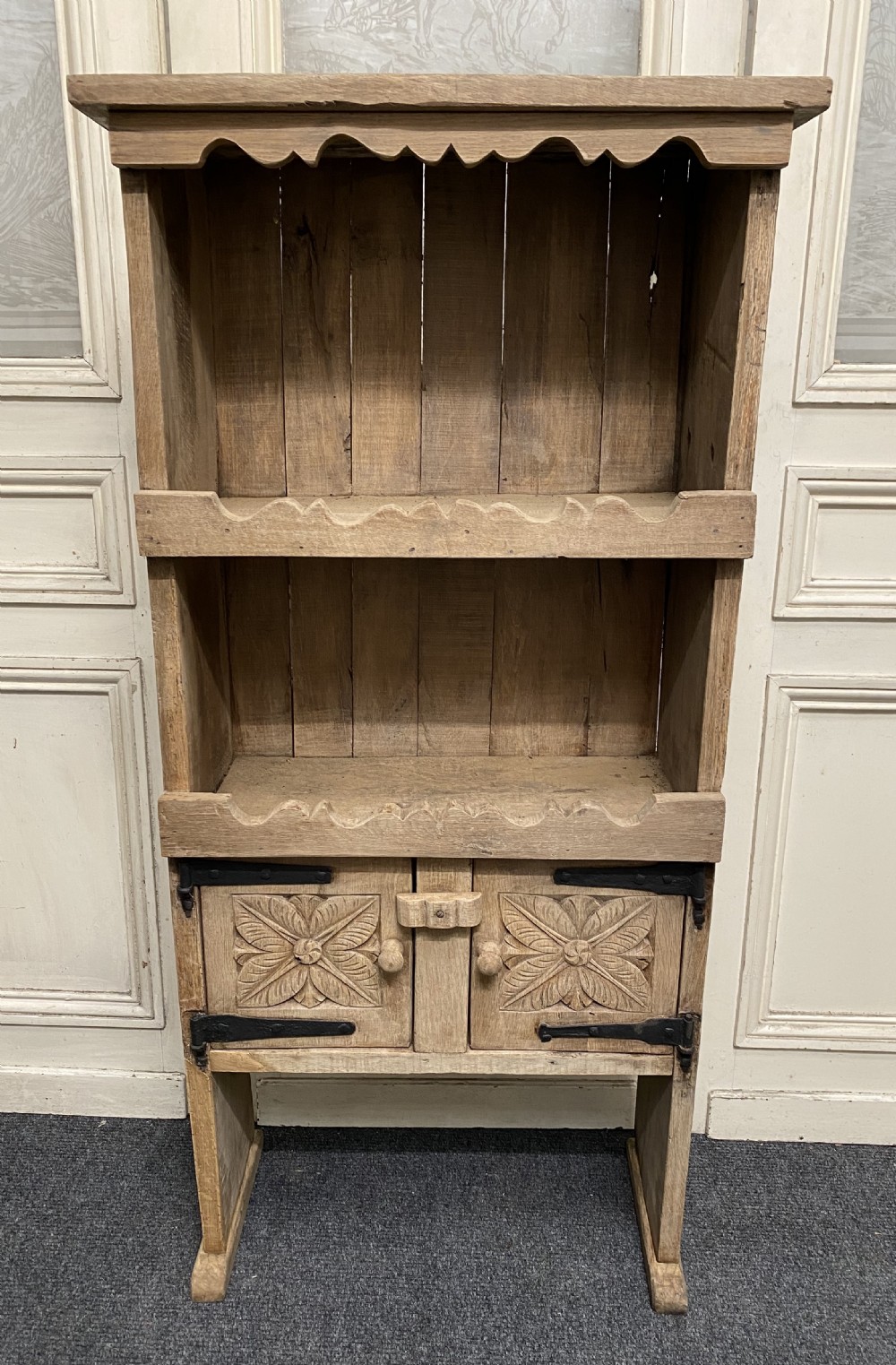 Small Early Oak Primitive Kitchen Dresser View IV