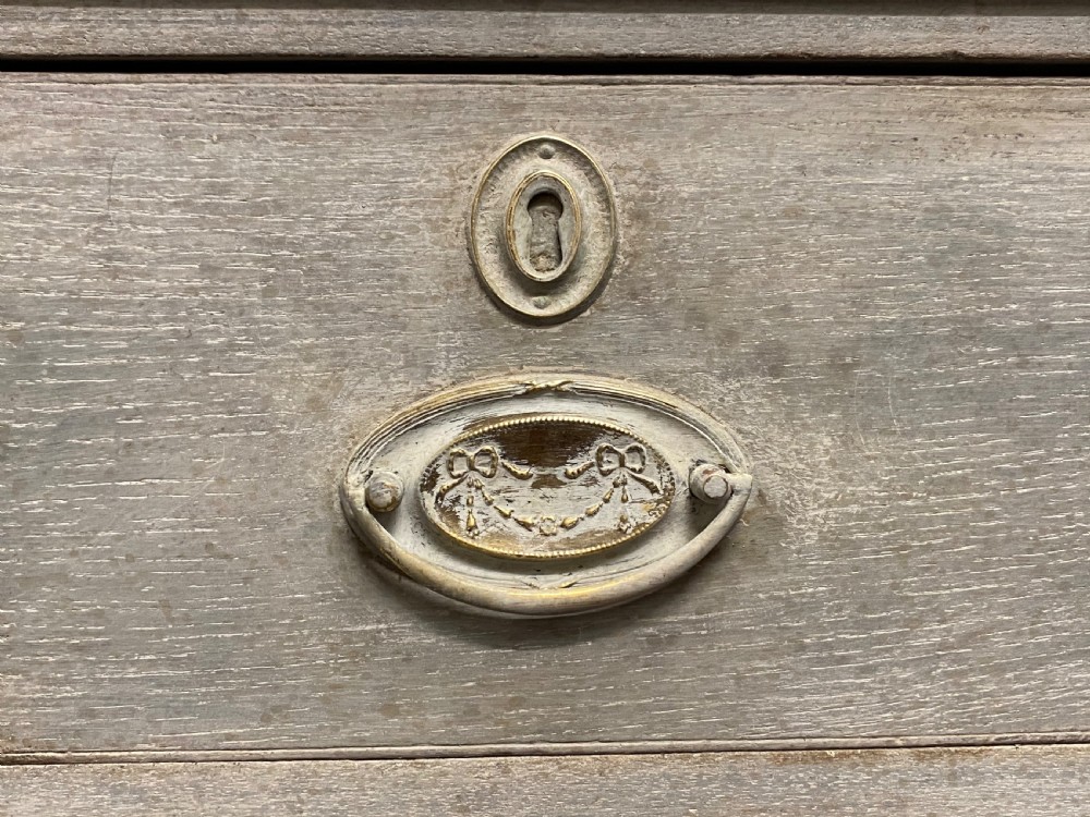 English Oak chest of Drawers View IX