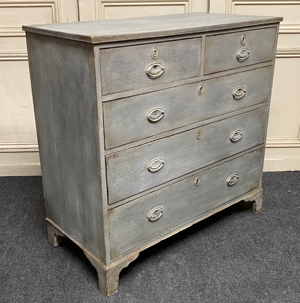 English Oak chest of Drawers View XII
