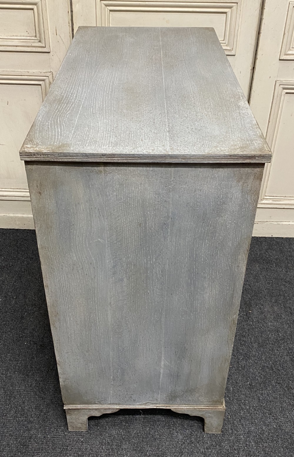 English Oak chest of Drawers View XIV