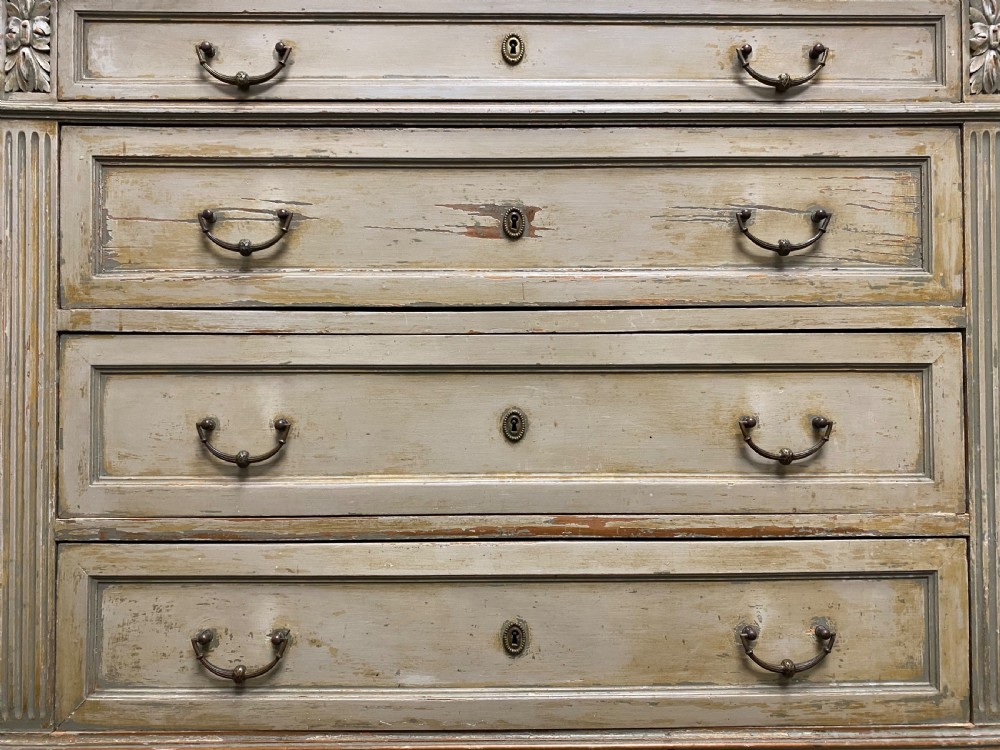 Superb French Chest of Drawers View XII