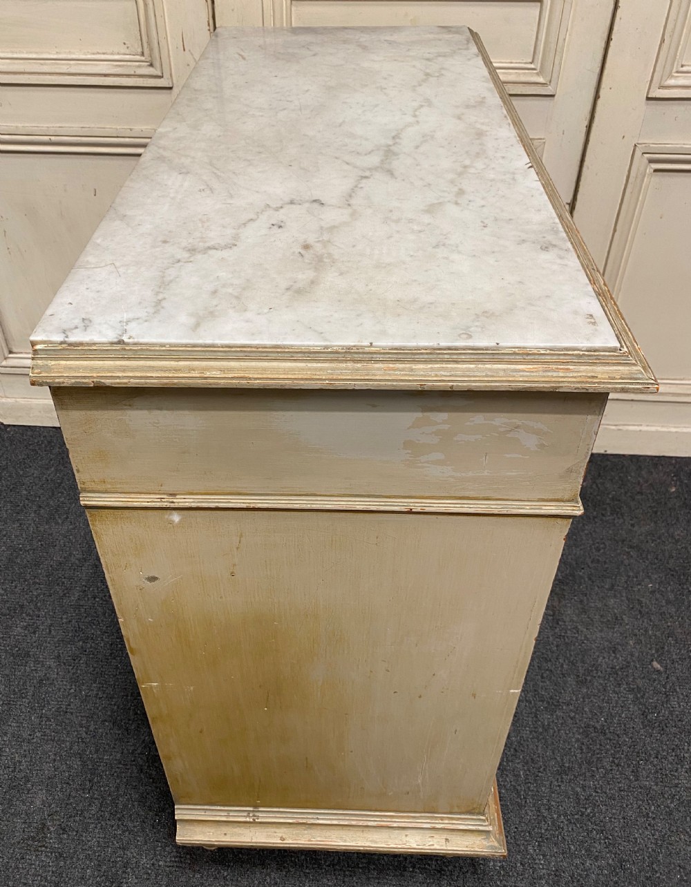 Superb French Chest of Drawers View XIV