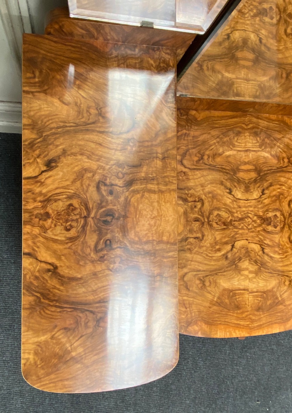 Burr Walnut Art Deco Dressing Table View XII