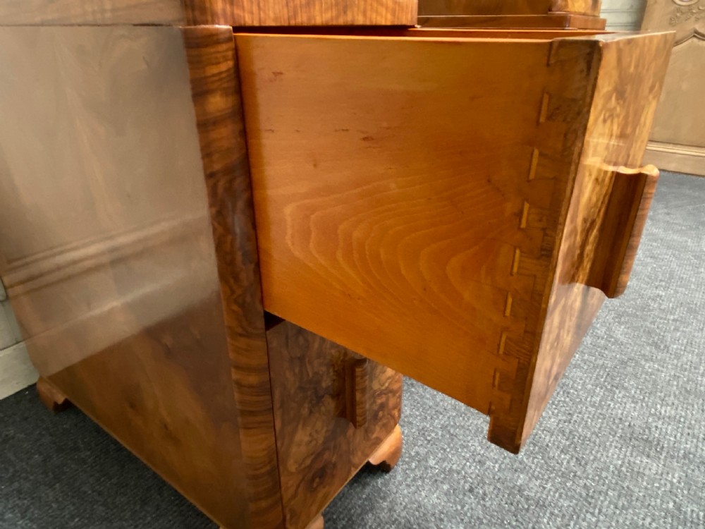 Burr Walnut Art Deco Dressing Table View XVI