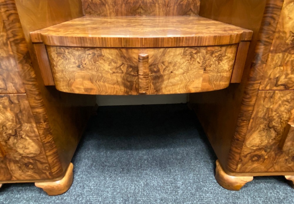 Burr Walnut Art Deco Dressing Table View XIX