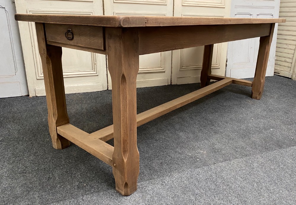 French Bretagne Oak Dining Table  View IX