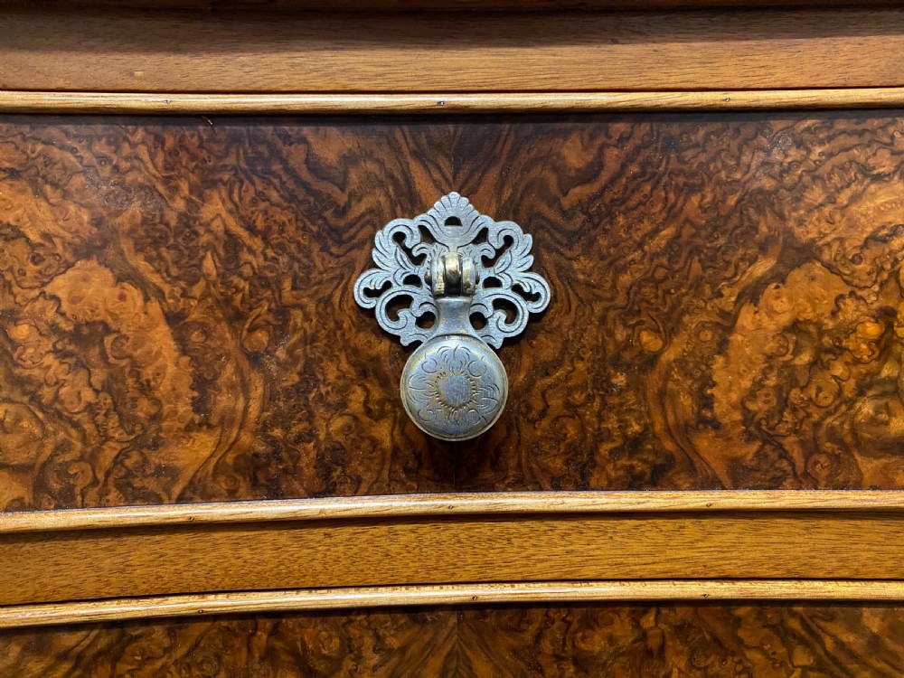 Burr Walnut Dressing Table View XIII