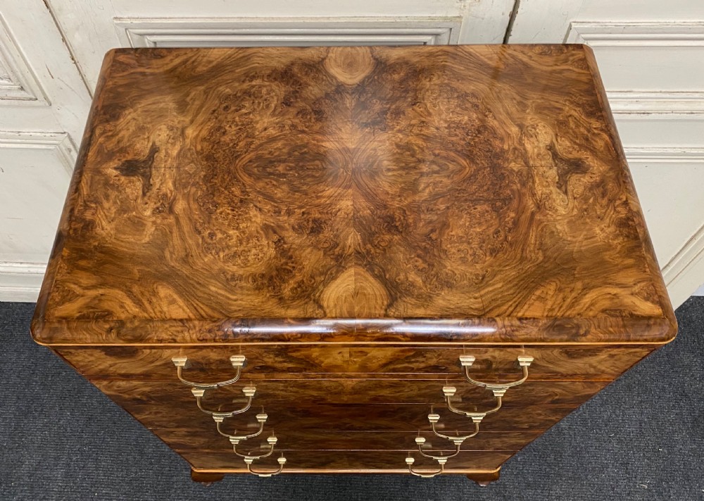 Superb Art Deco Chest of Drawers View XVI