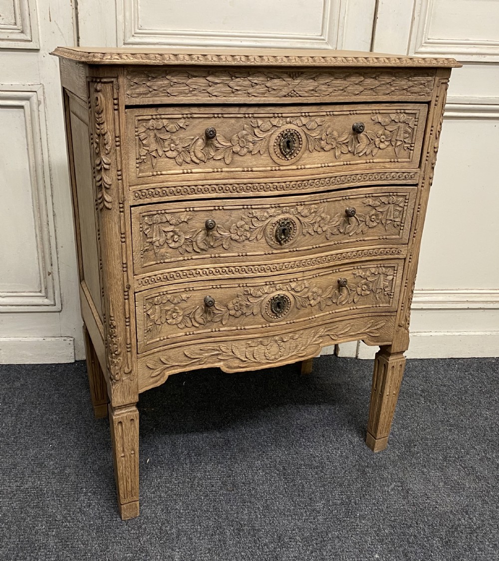 French Bleached Oak Chest of Drawers 