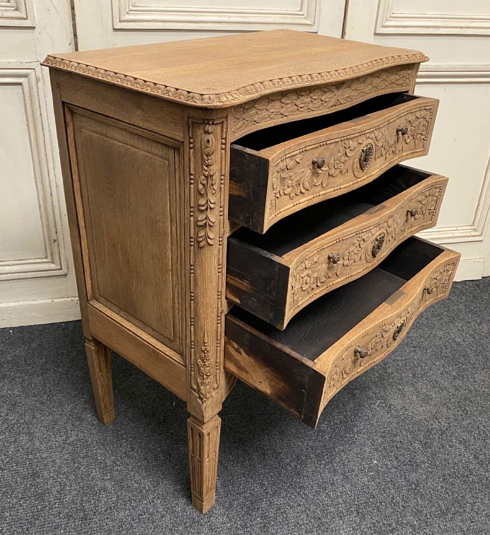 French Bleached Oak Chest of Drawers  View VIII