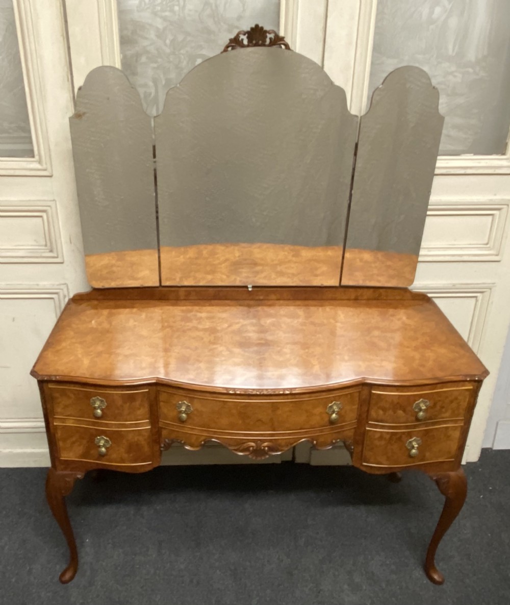 Quality Burr Walnut Dressing Table
