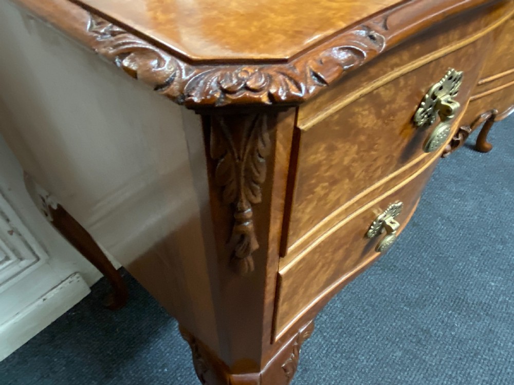 Quality Burr Walnut Dressing Table View IX