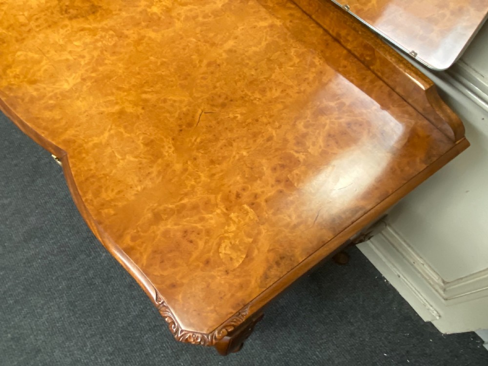 Quality Burr Walnut Dressing Table View XIII