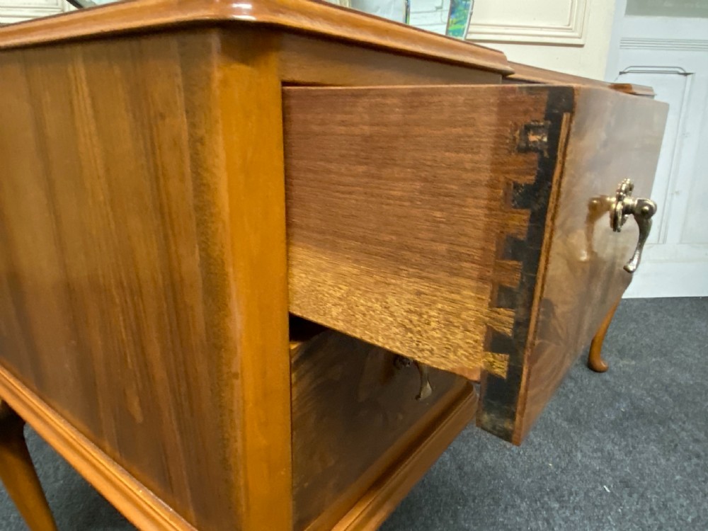 Queen Anne Burr Walnut Dressing Table View XV