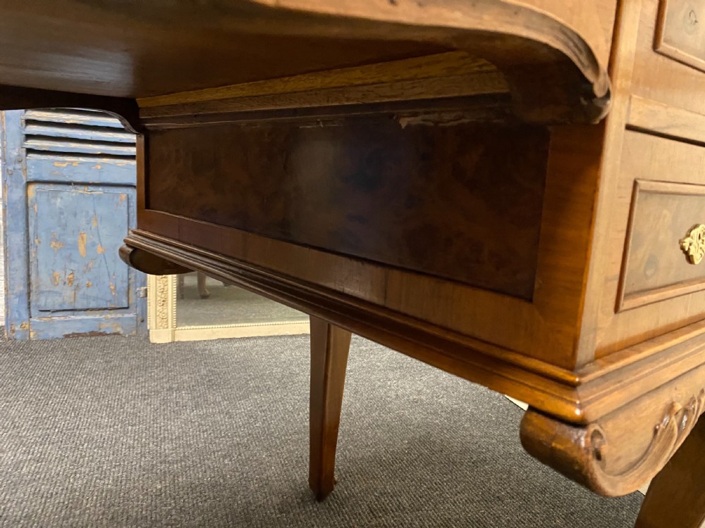 Fine Quality Burr Walnut Desk View XXIV