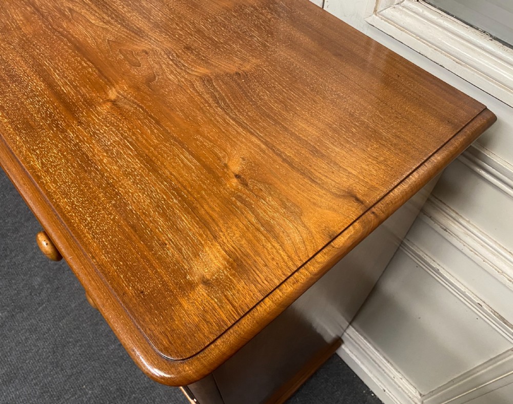 Victorian Burr Walnut Chest of Drawers View VIII