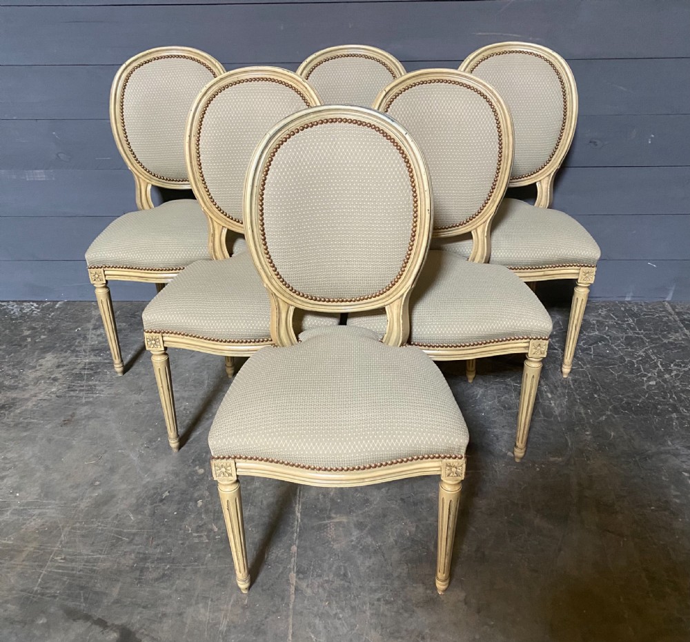 Pretty Set 6 French Dining Chairs