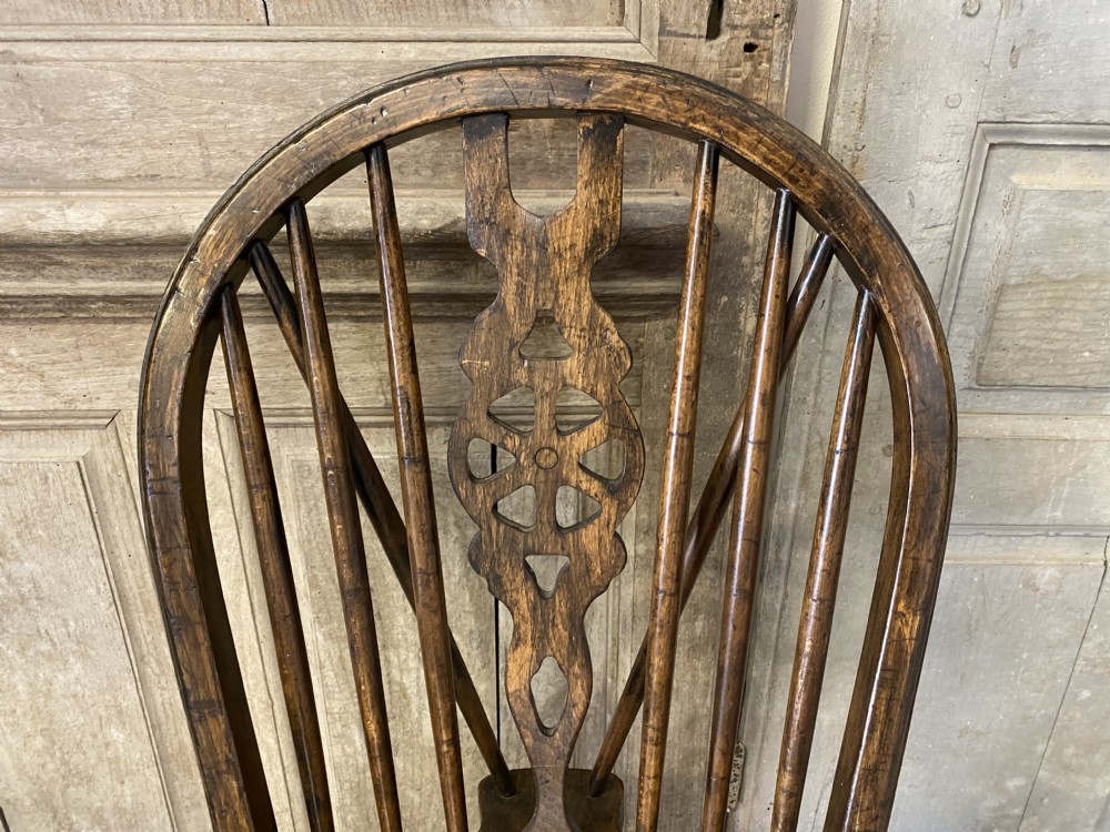 Long Set 9 Windsor Dinning Chairs View IX