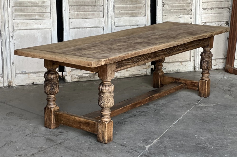 Beautiful Large Oak 2 Plank Farmhouse Dining Table