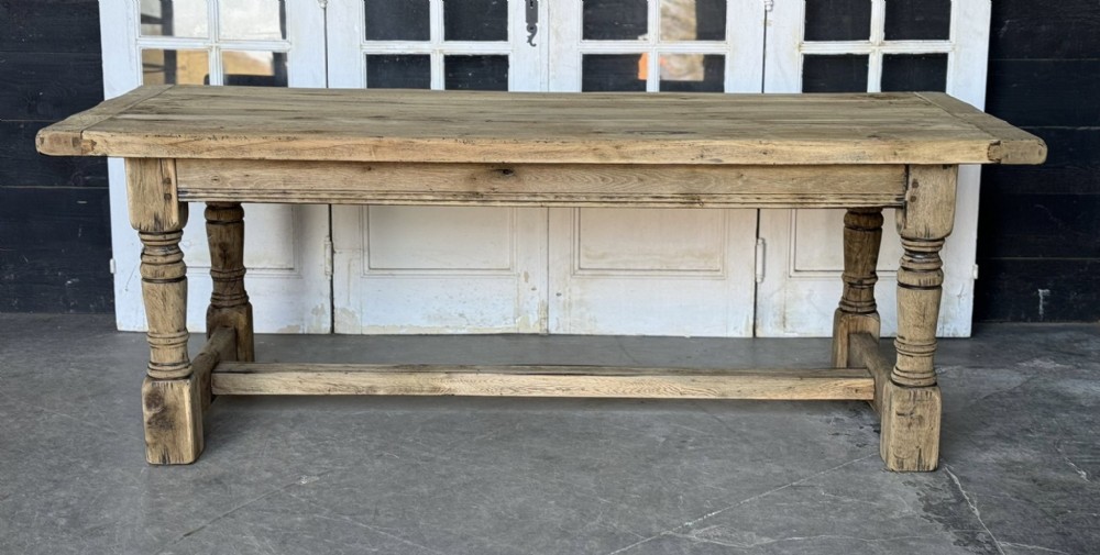 Quality Bleached Oak Farmhouse Dining Table 