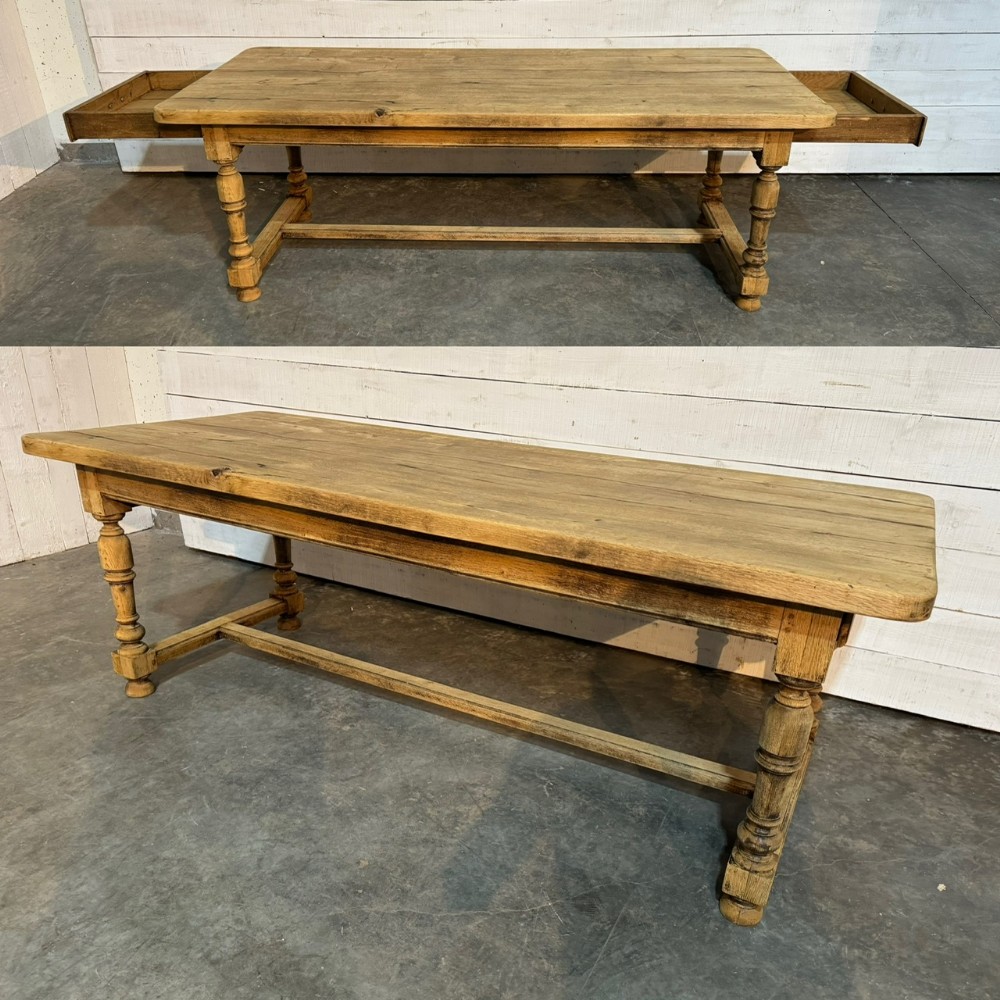 Characterful Oak Farmhouse Dining Table (2 Drawers)