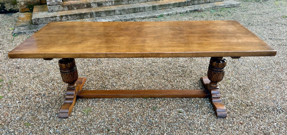 Lovely Oak Farmhouse Refectory Dining Table 