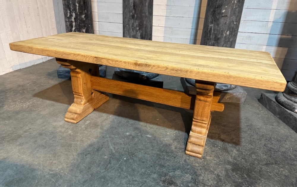 Good Quality Bleached Oak Farmhouse Dining Table 