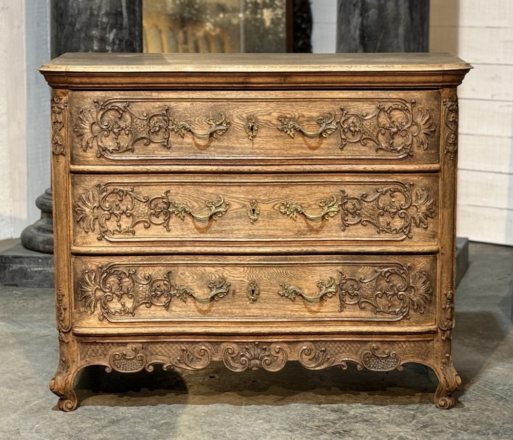 French Bow Fronted Commode Chest of Drawers