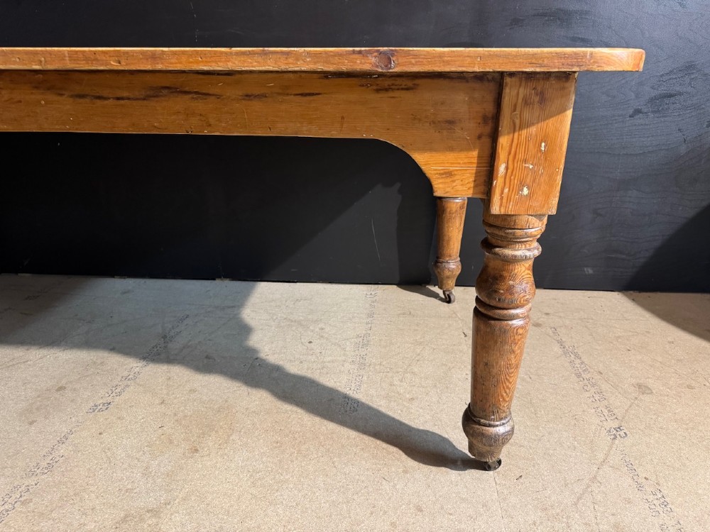 19th Century Pine Farmhouse Dining Table View VIII