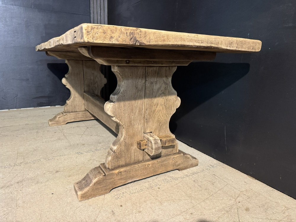 Quality Oak Farmhouse Dining Table View IX