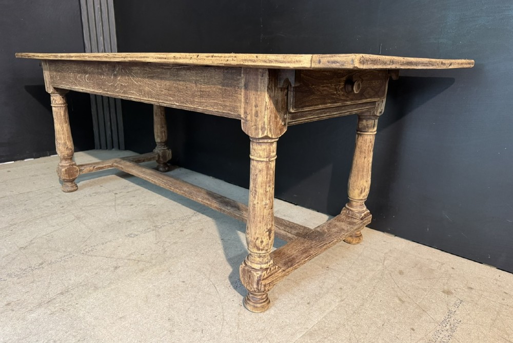 19th Century French Oak Farmhouse Dining Table View X