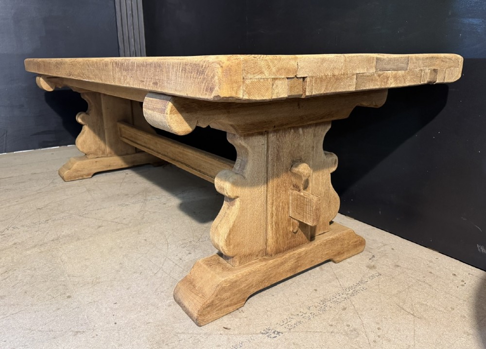 Large Extendable Oak Farmhouse Dining Table View IX