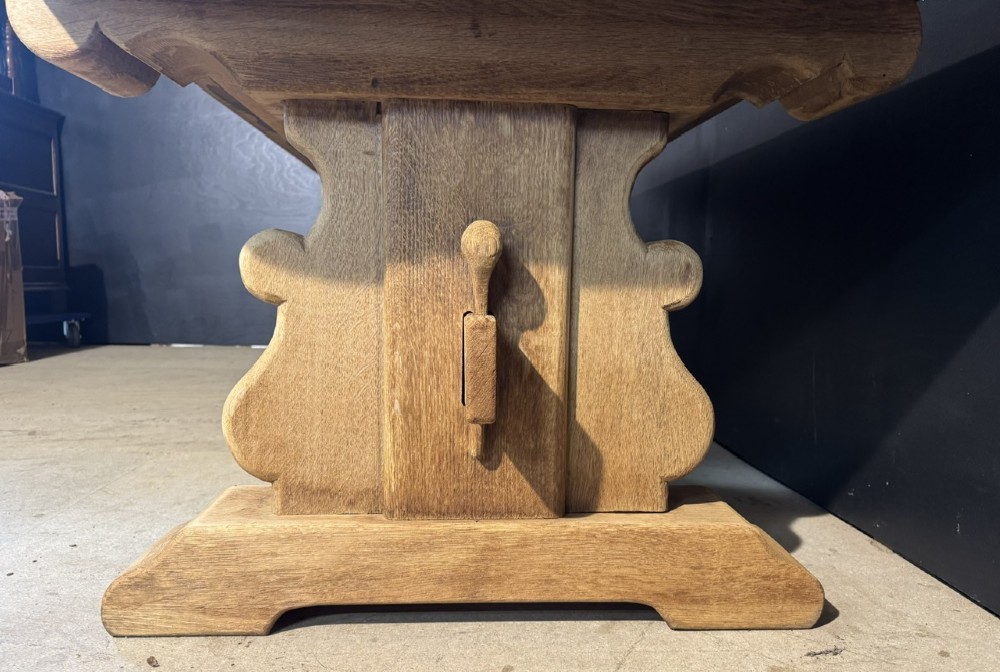 Large Extendable Oak Farmhouse Dining Table View X