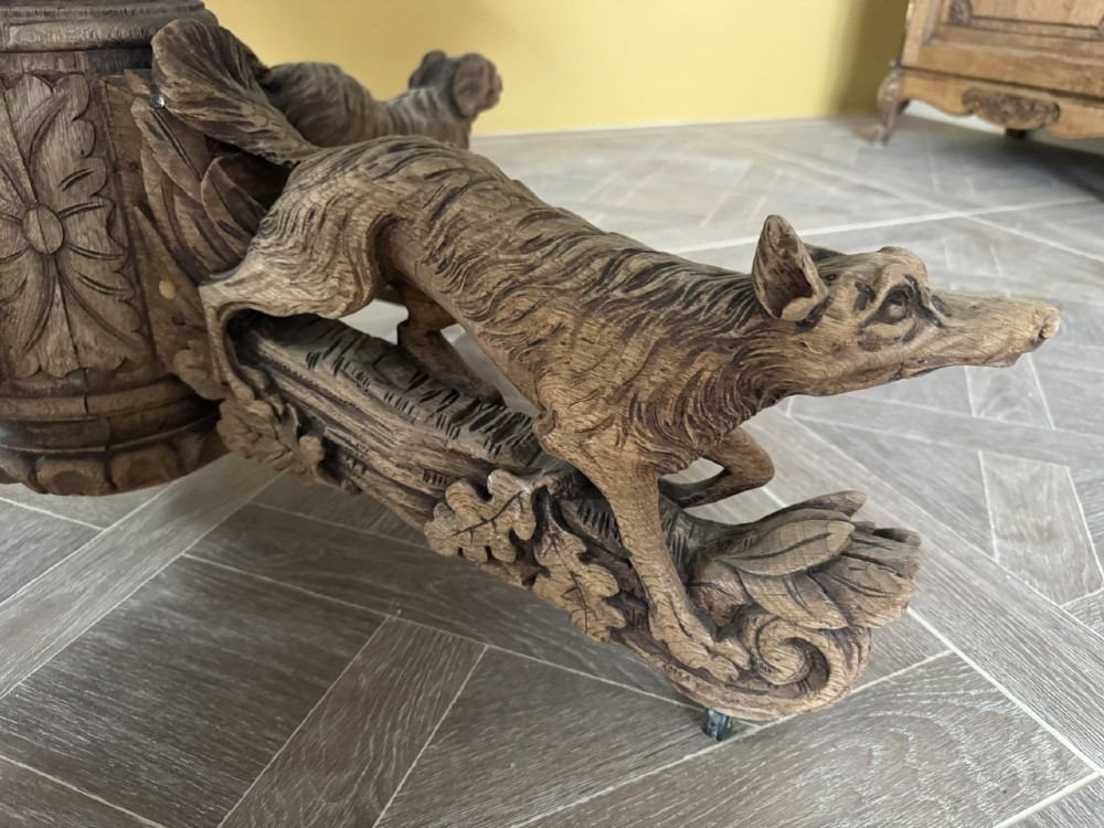 Important French Hunting Centre Table View VII