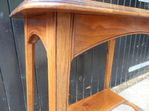 ARTS AND CRAFTS SIDE TABLE BURR WALNUT EDWARDIAN VERY SOLID AND ORIGINAL - ADDITIONAL PHOTO 3