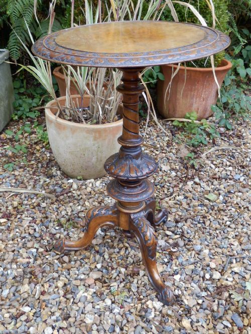 Victorian Circular Pedestal Tripod Table.