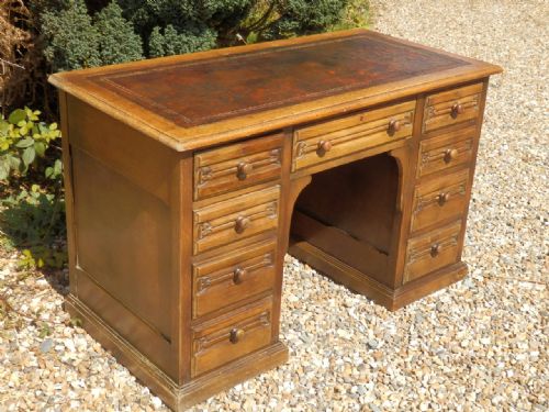 Oak, Art Deco Pedestal Desk.