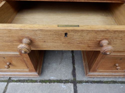 BUREAU SOLID OAK ERCOL EXCELLENT CONDITION - ADDITIONAL PHOTO 5