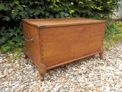 Solid Oak Arts and Crafts Trunk.