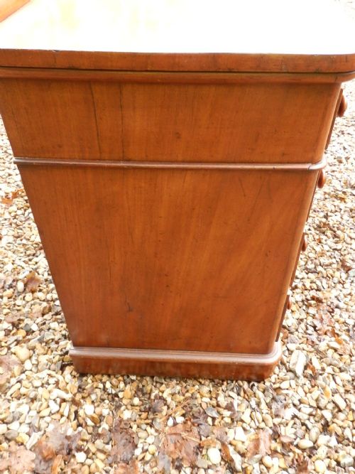 VICTORIAN MAHOGANY TWIN PEDESTAL DESK - ADDITIONAL PHOTO 3