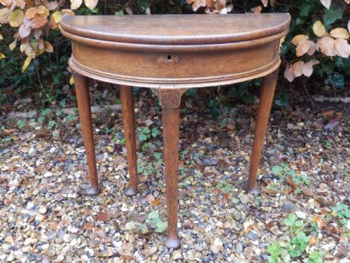 Georgian 'Fold Over' Side Table.