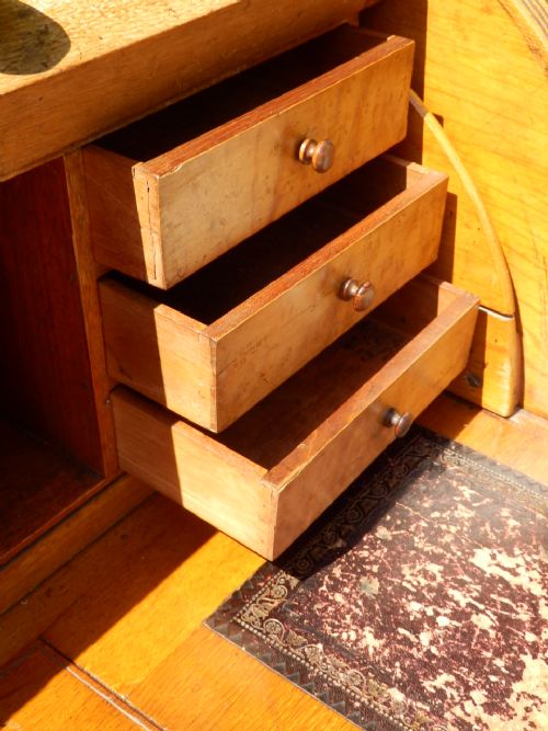 OAK CYLINDER DESK - ADDITIONAL PHOTO 5