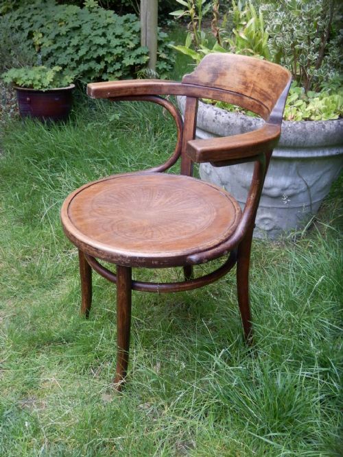 BENTWOOD CARVER CHAIR MUNDAS JJ KOHN LTD - ADDITIONAL PHOTO 4