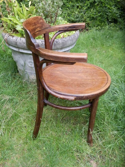 BENTWOOD CARVER CHAIR MUNDAS JJ KOHN LTD - ADDITIONAL PHOTO 5