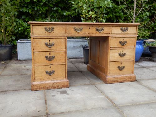 Oak Pedestal Desk in 3 Sections
