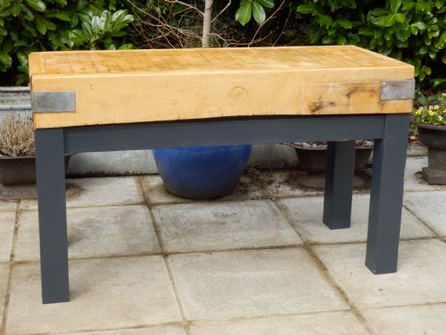 BUTCHER'S BLOCK 4FT6INS X 2FT6INS - ADDITIONAL PHOTO 6