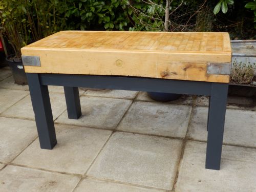 BUTCHER'S BLOCK 4FT6INS X 2FT6INS - ADDITIONAL PHOTO 7
